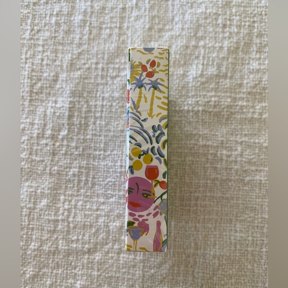 Roller Rabbit Colorful Playing Cards Set - Picture 4 of 7